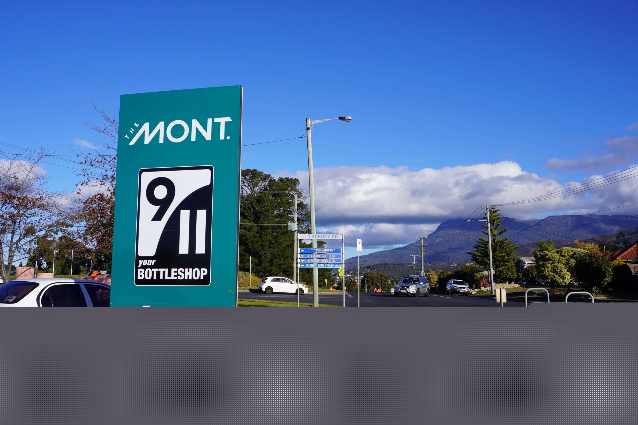 The Mont Signage
