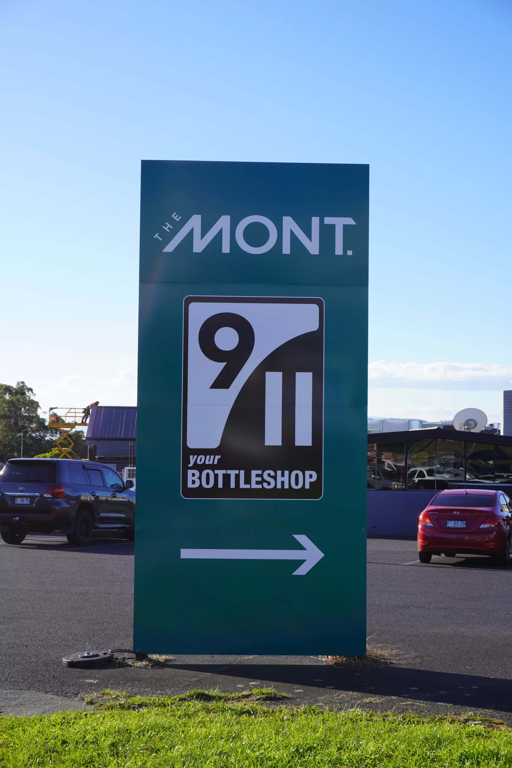 The Mont Signage