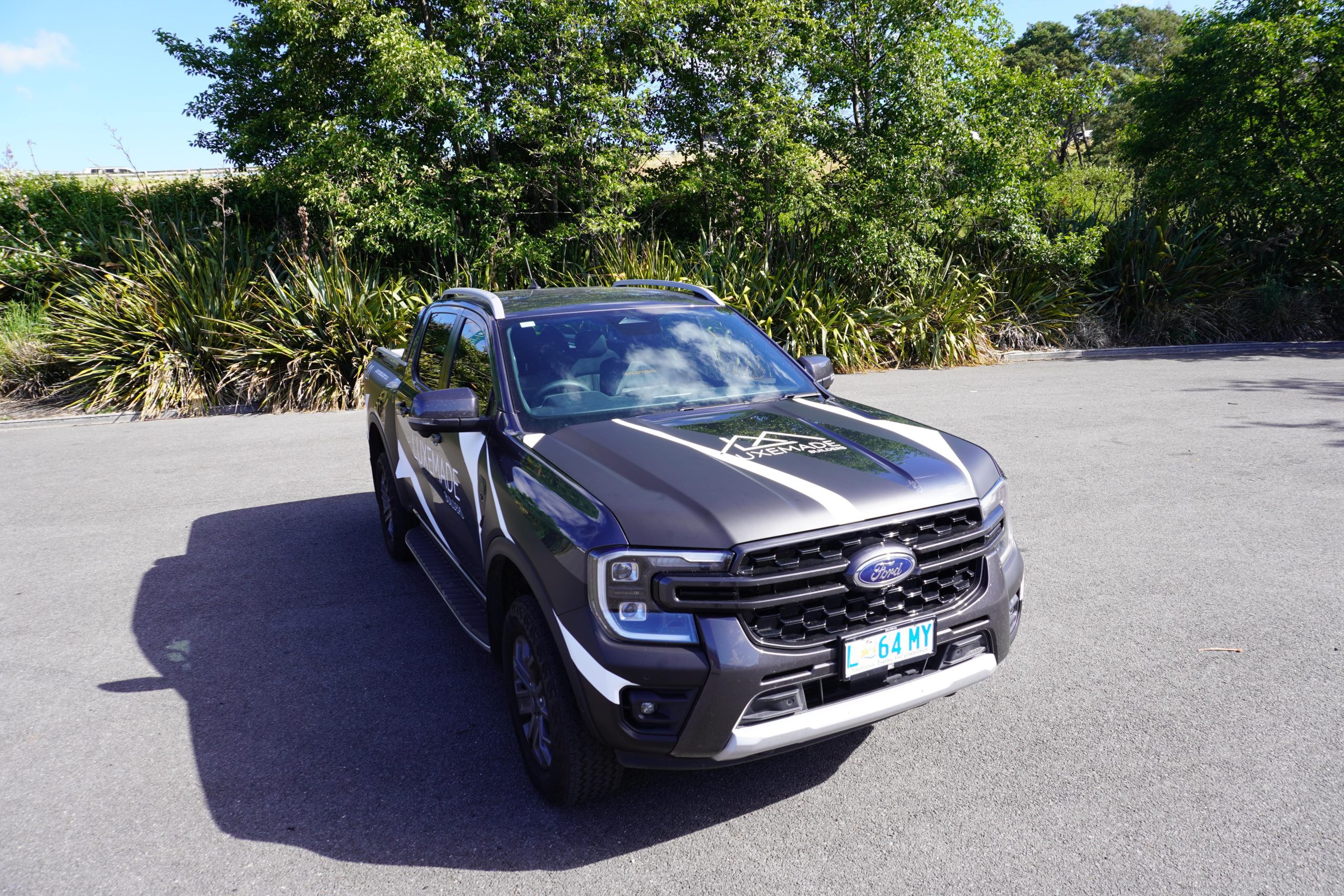 LuxeMade Builders - Flying Colours Group