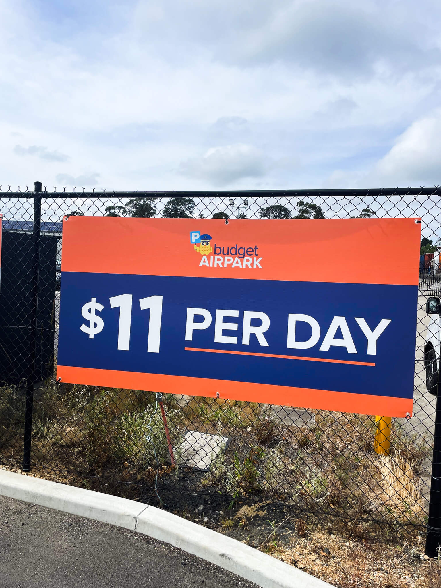 Budget Airpark - Flying Colours Group