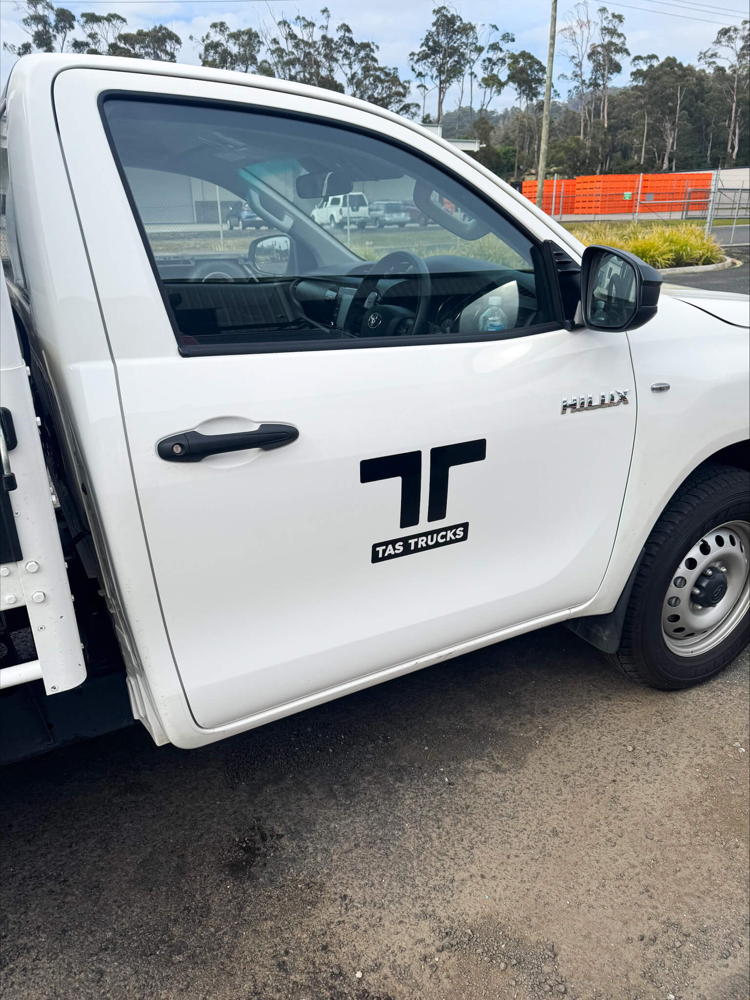 Tas Trucks - Flying Colours Group