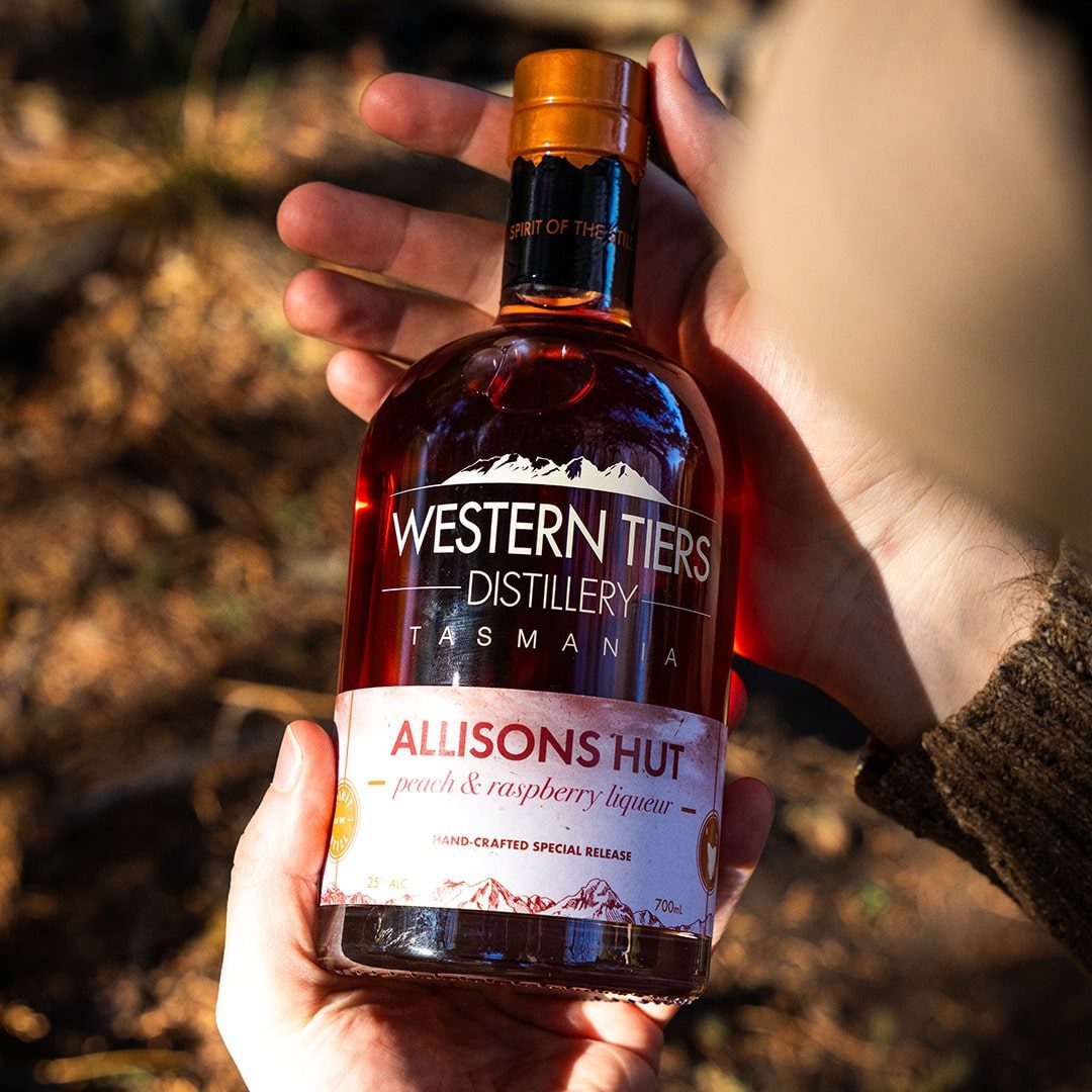 Western Tiers Distillery Allisons Hut Labels - Flying Colours Group