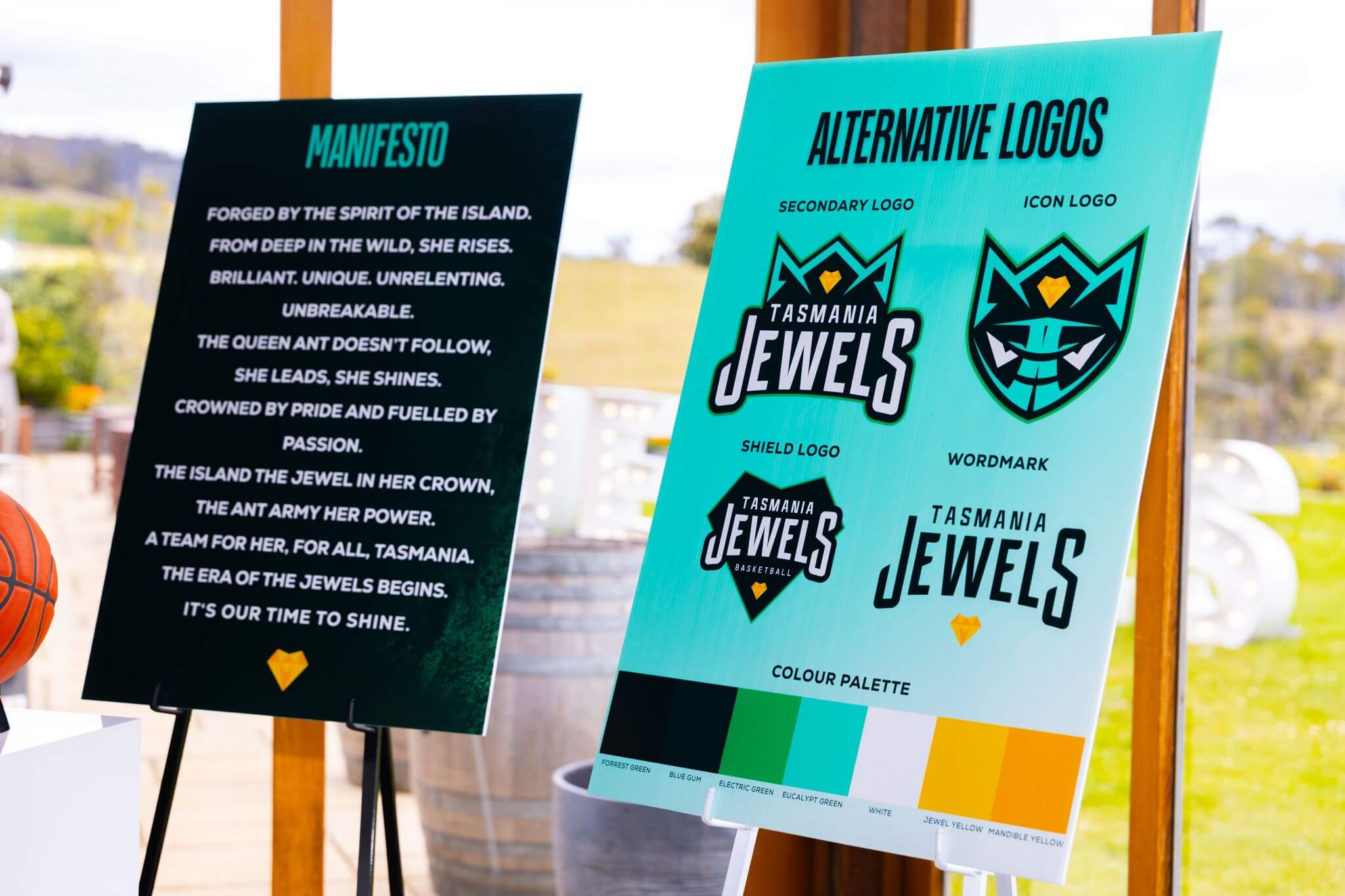 Tasmania Jewels - Flying Colours Group