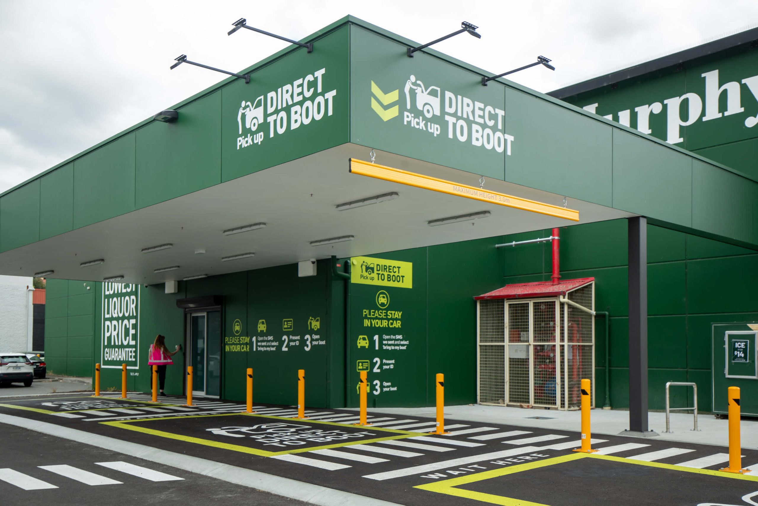 Dan Murphy’s Direct to Boot - Flying Colours Group