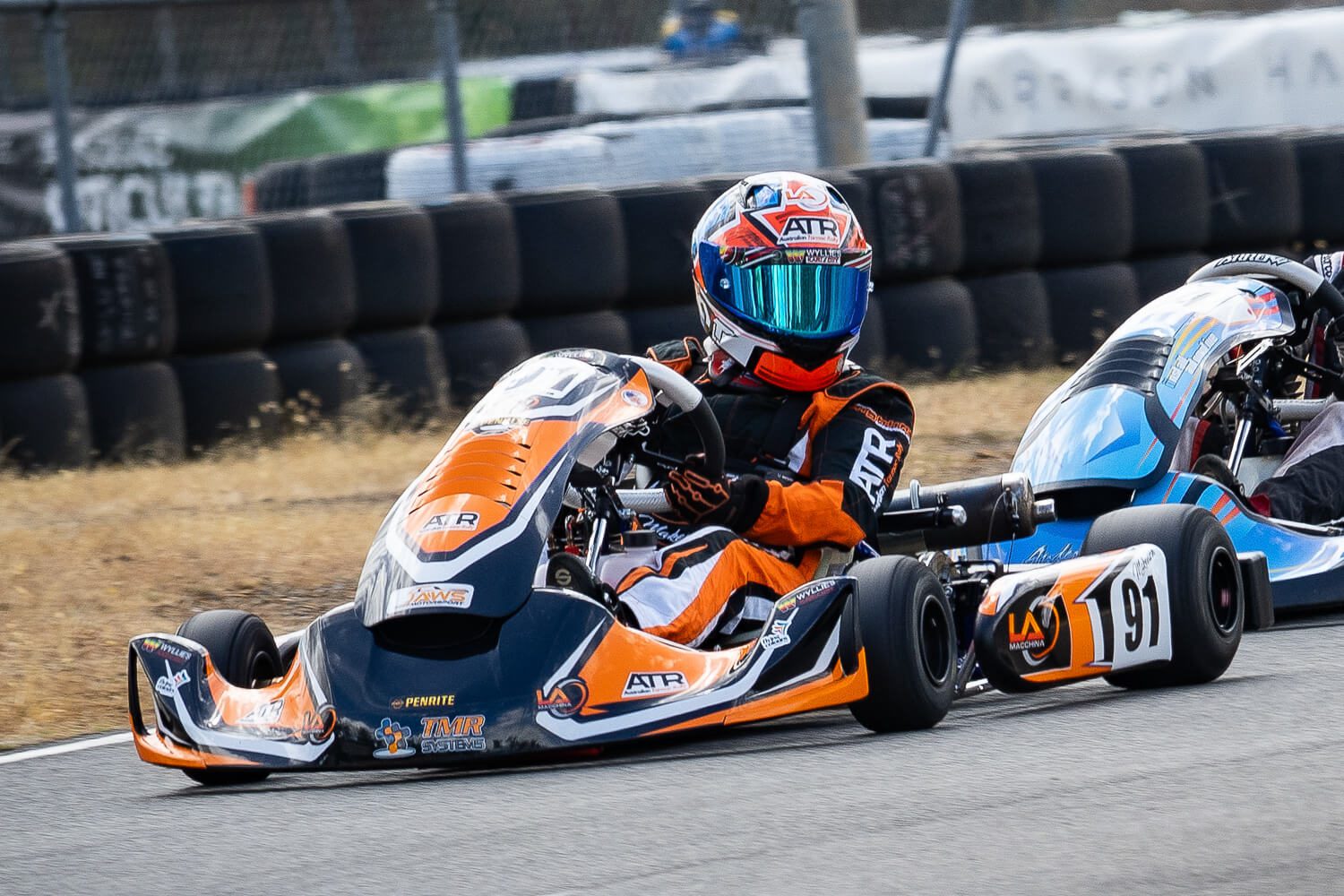 Makenzie Leonard Racing - Flying Colours Group